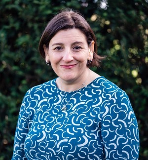 Ana Hay - People Puzzels-1